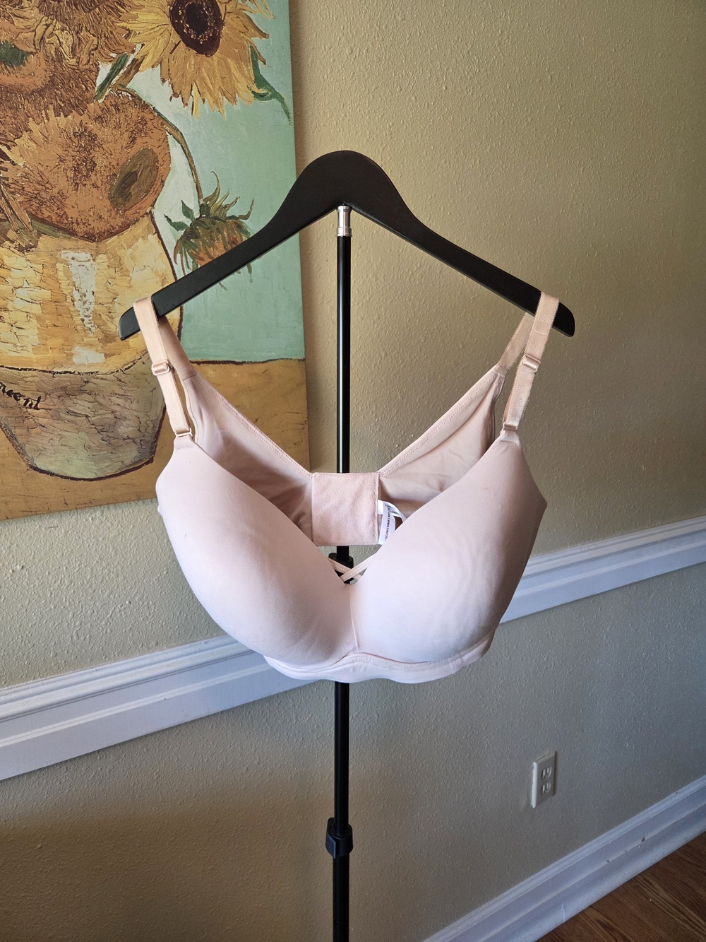 ❤️ 3/$24 Torrid Nude Wireless Push Up Back Smoothing Bra